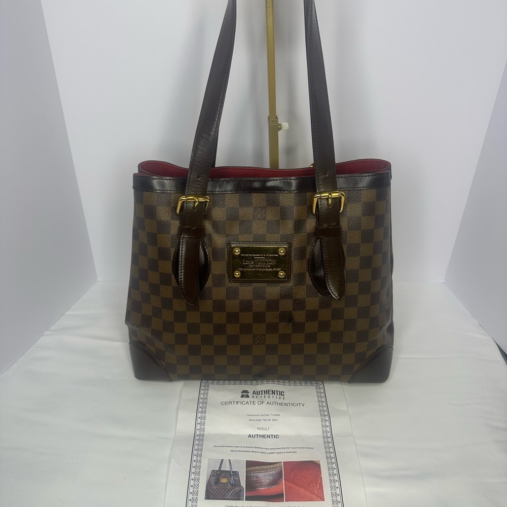 Louis Vuitton Hampstead Handbag Damier MM